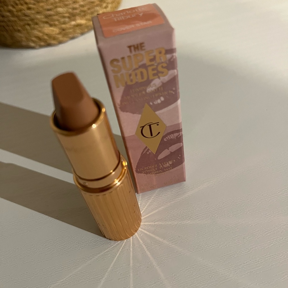 BRAND NEW! Charlotte Tilbury Cover Star.